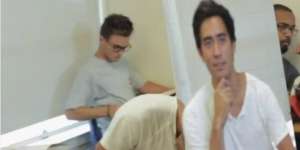 Cara Pelajar Ini Tidur saat Pelajaran di Kelas Bikin Ngakak
