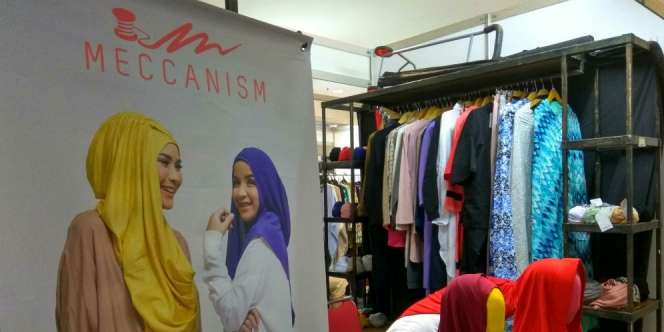 Brand Hijab Artis Ramaikan Indonesia Muslim Fashion Week 2017