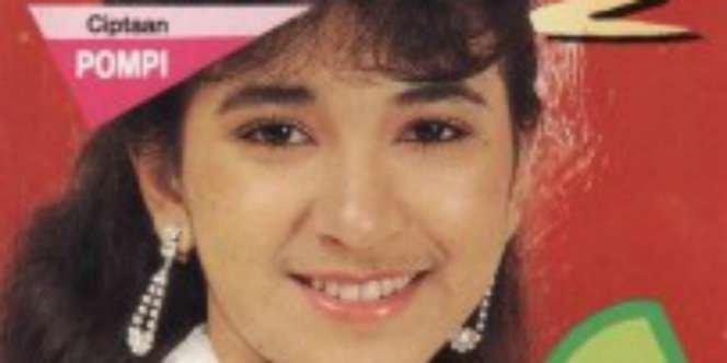 Masih Ingat Artis Puput Novel? Sekarang Dia Terlihat...