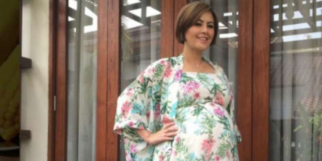 Nikmati Kehamilan, Cynthia Lamusu: Naik Panggung Goyang-goyang