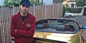 Maserati Emas Diderek, Jawaban Si Playboy Kaya Bikin Emosi
