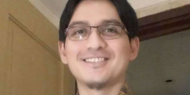 Lucky dan Tiara 'Syahrini KW' Akan Ijab Kabul di Bawah Air