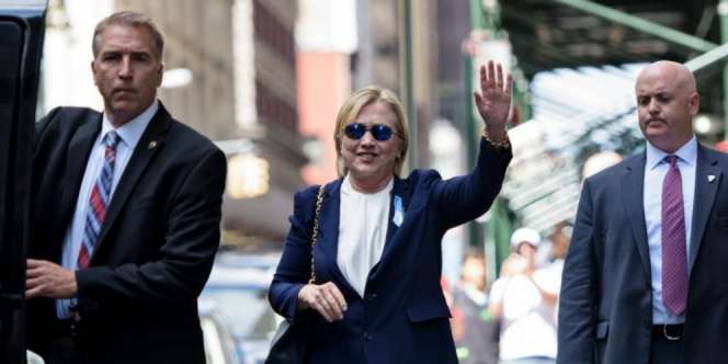 Hillary Clinton Diracun Donald Trump dan Putin?