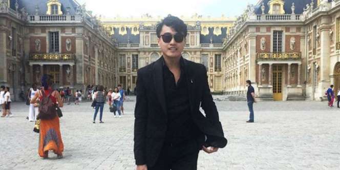 Pesan Barli Asmara Agar Menjadi Fashion Desainer Sukses