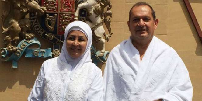 Allahu Akbar, Dubes Inggris Masuk Islam dan Berhaji