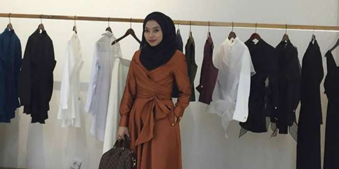 Rancangan Anggun Norma Hauri Ada di Fashionlink