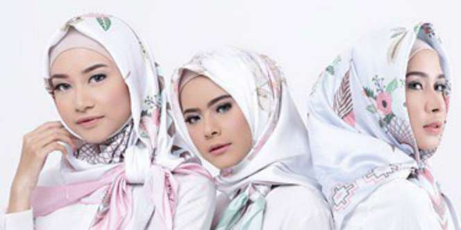 Dream Choice: Tampil Memikat dengan Jilbab Segiempat