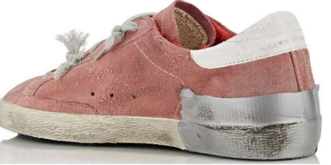 Wow! Harga Sepatu 'Kotor' Ini Selangit