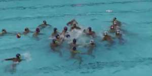 Video Detik-detik Tawuran di Arena Polo Air PON 2016