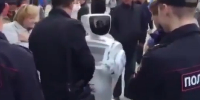 Dua Kali Kabur dari Lab, Robot Cerdas Dipenjara