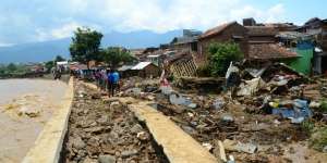 BNPB: Korban Bencana Garut & Sumedang Darurat Makanan