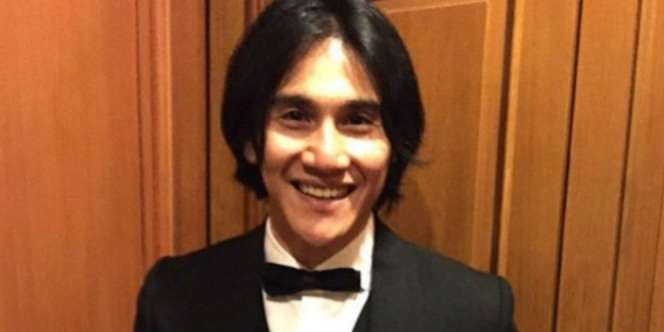Perankan Chrisye, Vino G Bastian: Bingung tapi Bangga