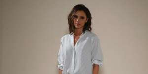 Alasan Victoria Beckam Senang Berpakaian Tertutup