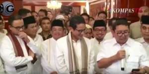 Heboh Ekspresi Anies Baswedan Dengar Puisi Fadli Zon