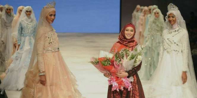EVENT: Oki Setiana Dewi Bersiap Sambut JFW 2017