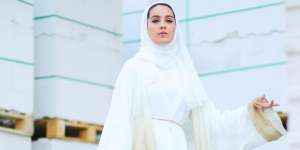 Intip Hijaber Ini Tetap Stylish Meski Sedang Hamil
