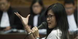 Jessica Kirim Link Kematian Akibat Kopi ke Kembaran Mirna