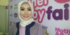 Soraya Larasati `Menikmati` Urus Anak Tanpa Pengasuh