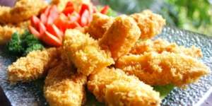 Nikmati Lezatnya Pisang Goreng Kipas Sambal Dabu-dabu Terasi