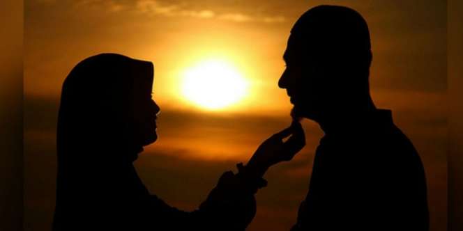 Amalan Istri yang Wajahnya Bercahaya Ketika Tidur
