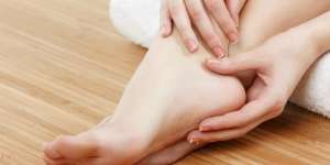 Bahan Alami untuk Hilangkan Kaki Pecah-pecah