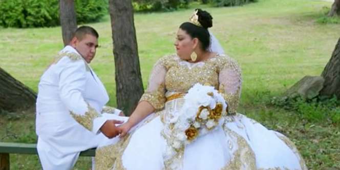 Busana Pengantin Super Mewah Bertabur Emas dan Berlian