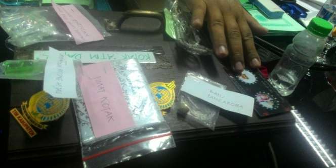 Ini Harga Jimat Pengganda Uang Gaib Dimas Kanjeng Taat