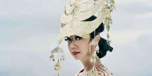 Asri Welas Akan Rilis Kebaya untuk Ibu Hamil