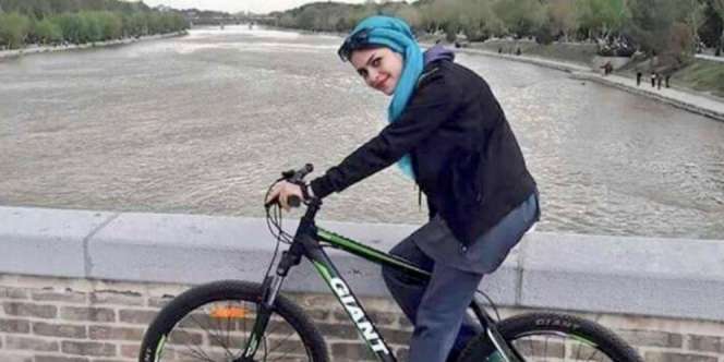 Wanita Iran Haram Naik Sepeda