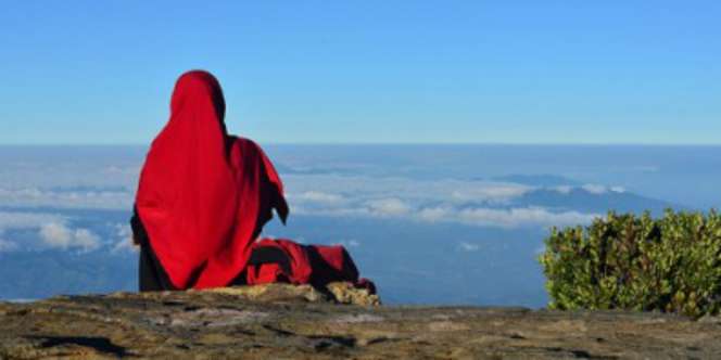 Syubhat Penghalang Berhijab, Dosa atau Tidak?