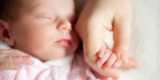 Bayi Susah Tidur? Terapkan Cara Ini