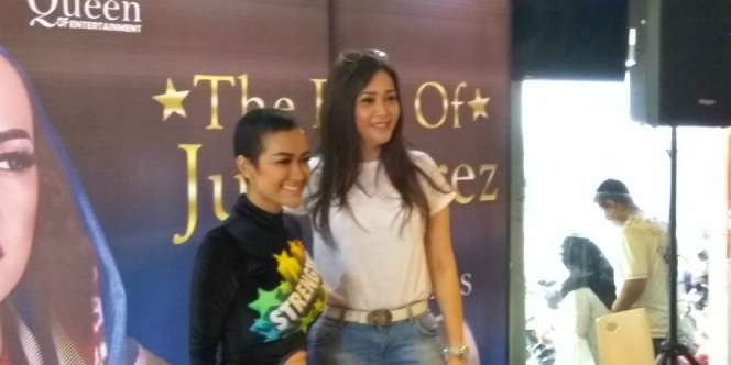 Bantu Rilis Album, Maia Estianty Sebut Jupe Bawa Hoki