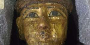 Topeng Emas Mumi Akhirnya Dikembalikan
