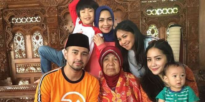 Nenek Nagita Meninggal, Raffi Ahmad Cuma Bisa Sampai Bandara