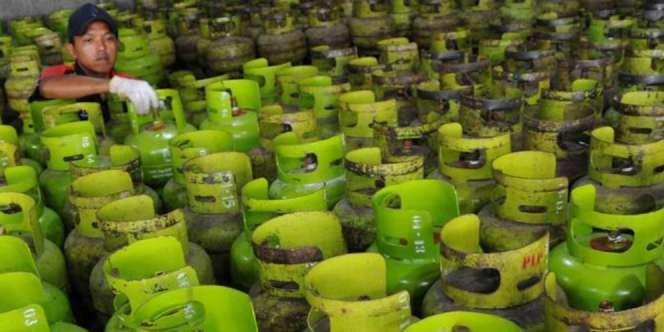 Tak Mau Beli Elpiji Dioplos Isi Air? Simak Caranya