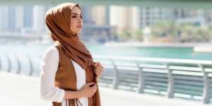 Perawatan Alami Agar Kulit Hijaber Kencang dan Cerah