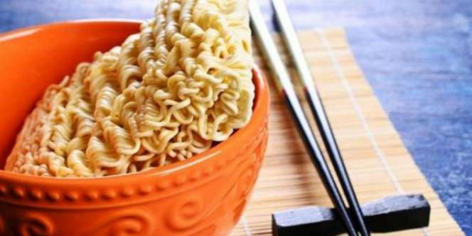 Makan Mi Ramen 'Berhadiah' Jari Jempol di Dalam Mangkuk