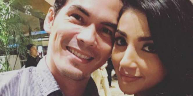 Atalarik Syah dan Istri Diprotes Anak