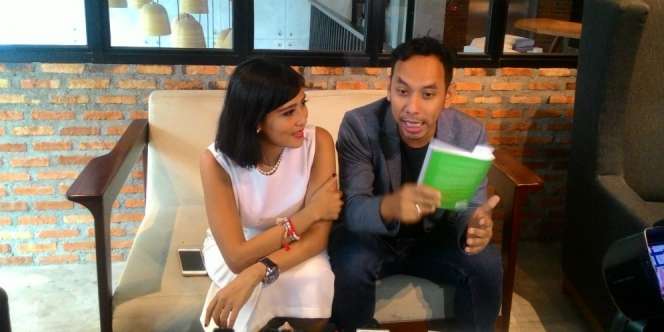 Rilis Buku, Sophie Navita Kisahkan Perjuangan Hadapi Stres
