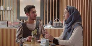 Jadi Diri Sendiri Itu Butuh Pertimbangan