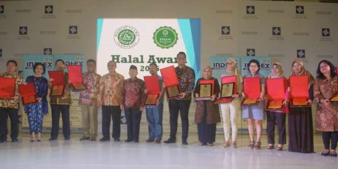 Merek-merek Peraih `Halal Award 2016`