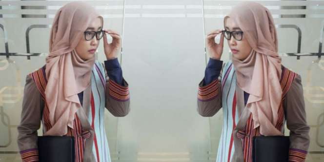 Nia Nastiti: Paduan Bahan Tenun dan Denim, Seperti Apa Sih?