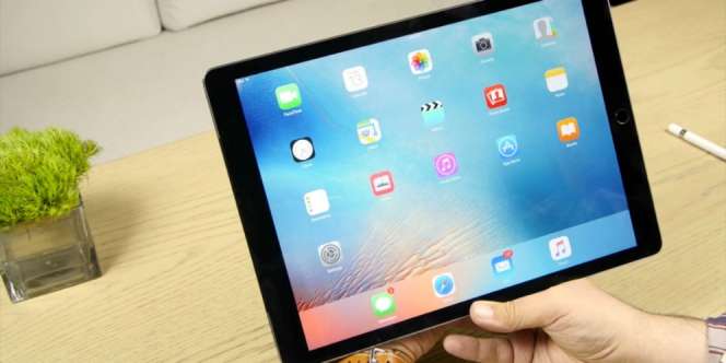 Pakai iPad untuk Khotbah Jumat, Khotib Dianggap Tak Sopan