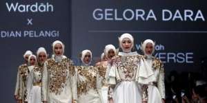 Dian Pelangi Tampilkan Gelora Dara