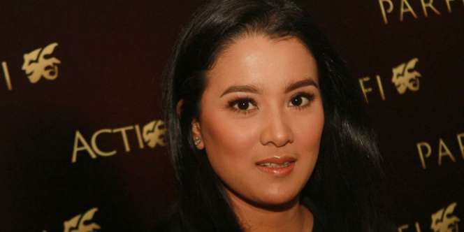 Marcella Zalianty Gantikan Aa Gatot