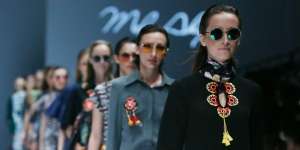 Inspirasi Tanah Nias dalam Rancangan Mel Ahyar