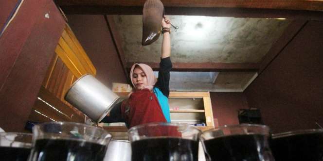 Mengintip Peracik Kopi di Aceh