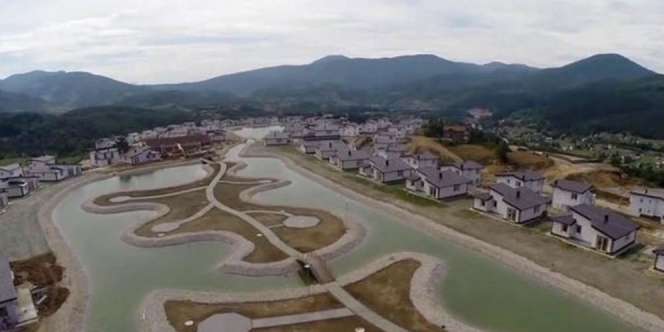 `Kota Arab` di Eropa, Istana Buat Istri Ketiga dan Keempat