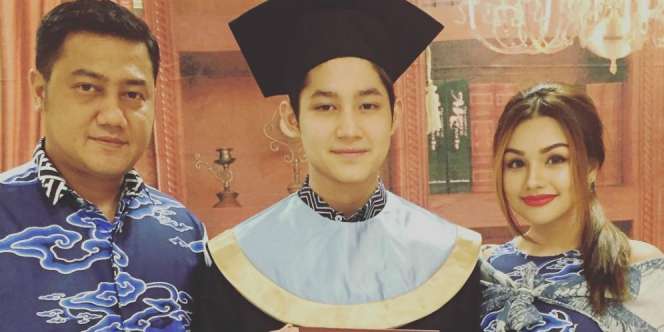 Tulis Pesan untuk Rassya, Ibu Tirinya Dapat Komentar Pedas