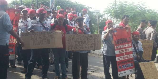 1000 Sopir Truk BBM Pertamina Mogok Kerja Hari Ini